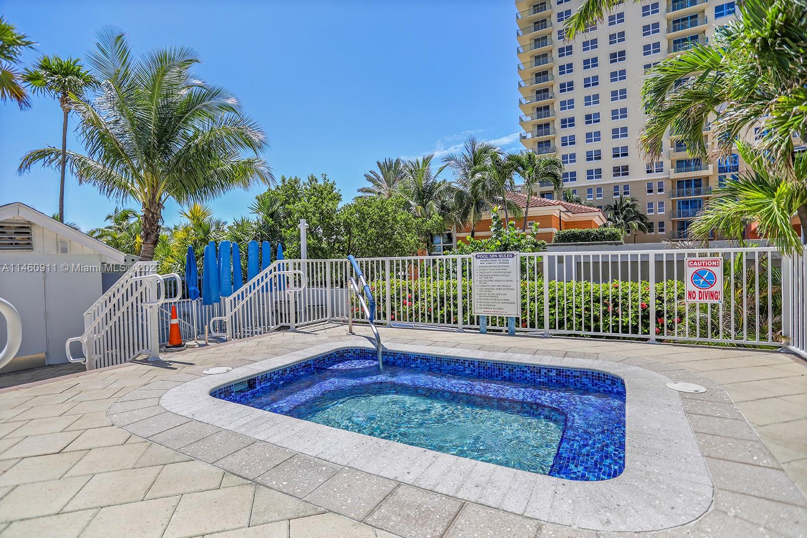 PARKER PLAZA ESTATES COND - Residential Lease