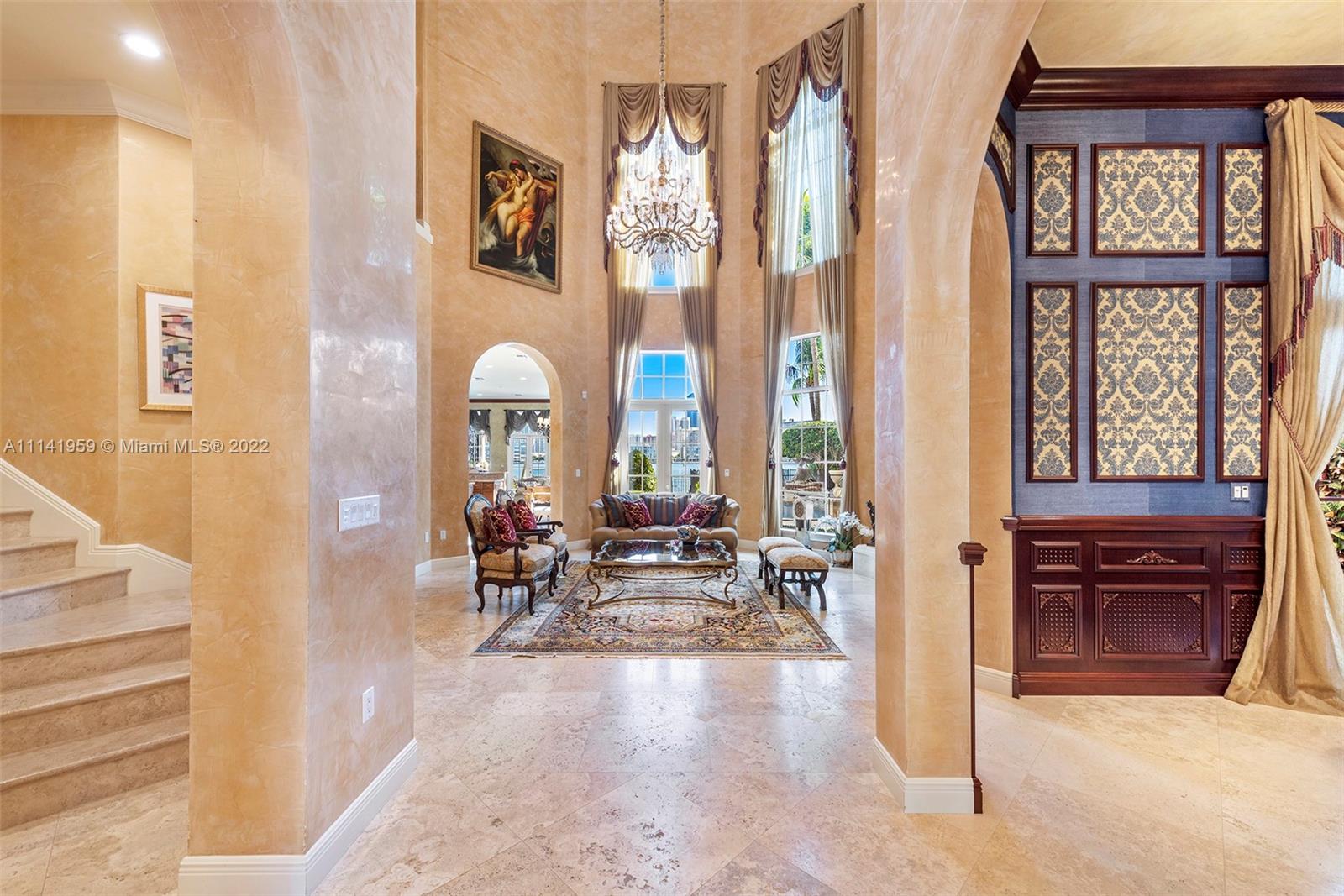 ISLAND ESTATES - Residential