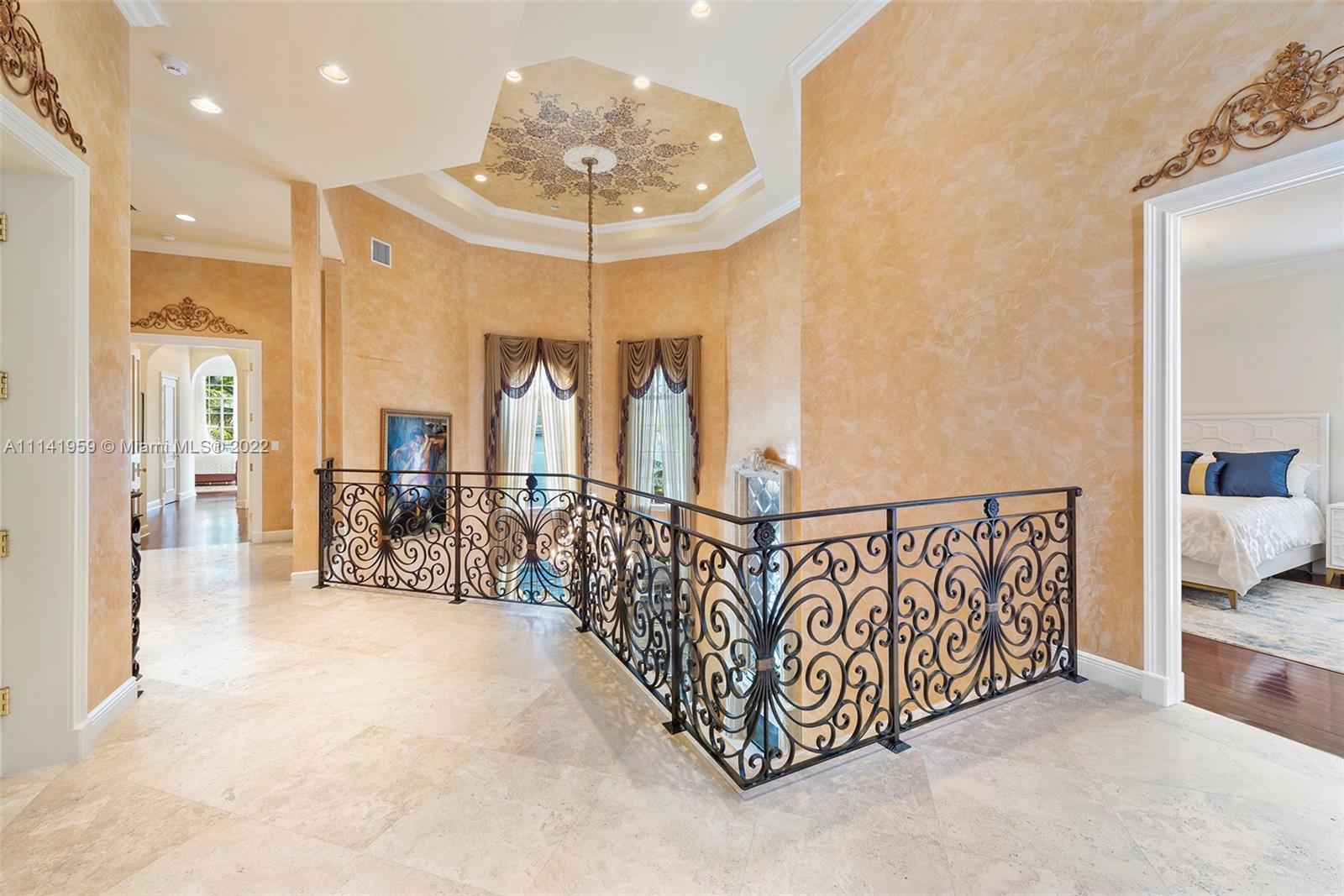 ISLAND ESTATES - Residential