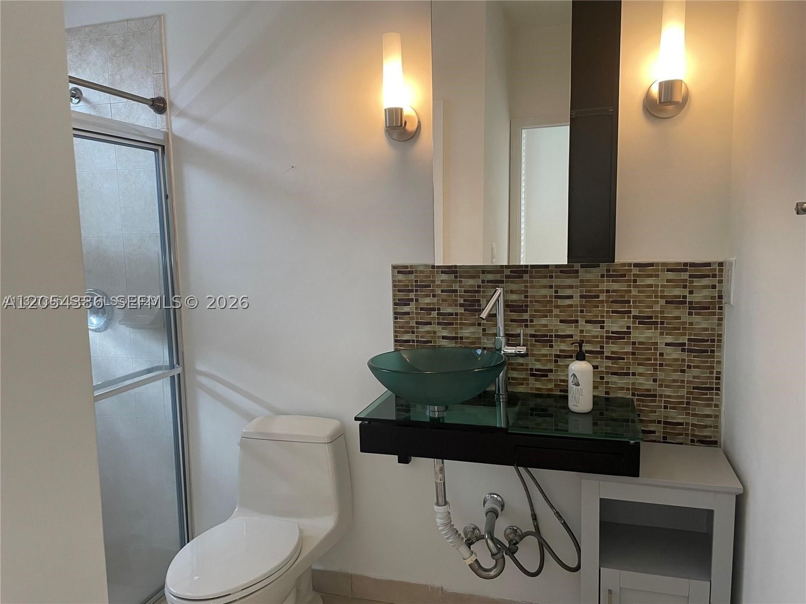 CRESTVIEW LAKES - Residential Lease