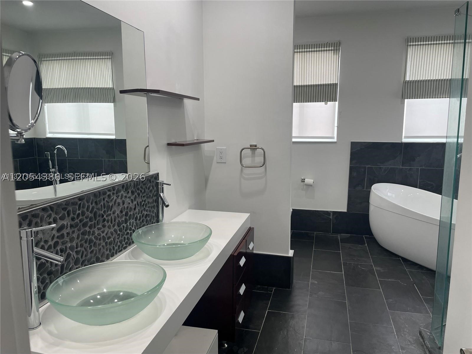 CRESTVIEW LAKES - Residential Lease