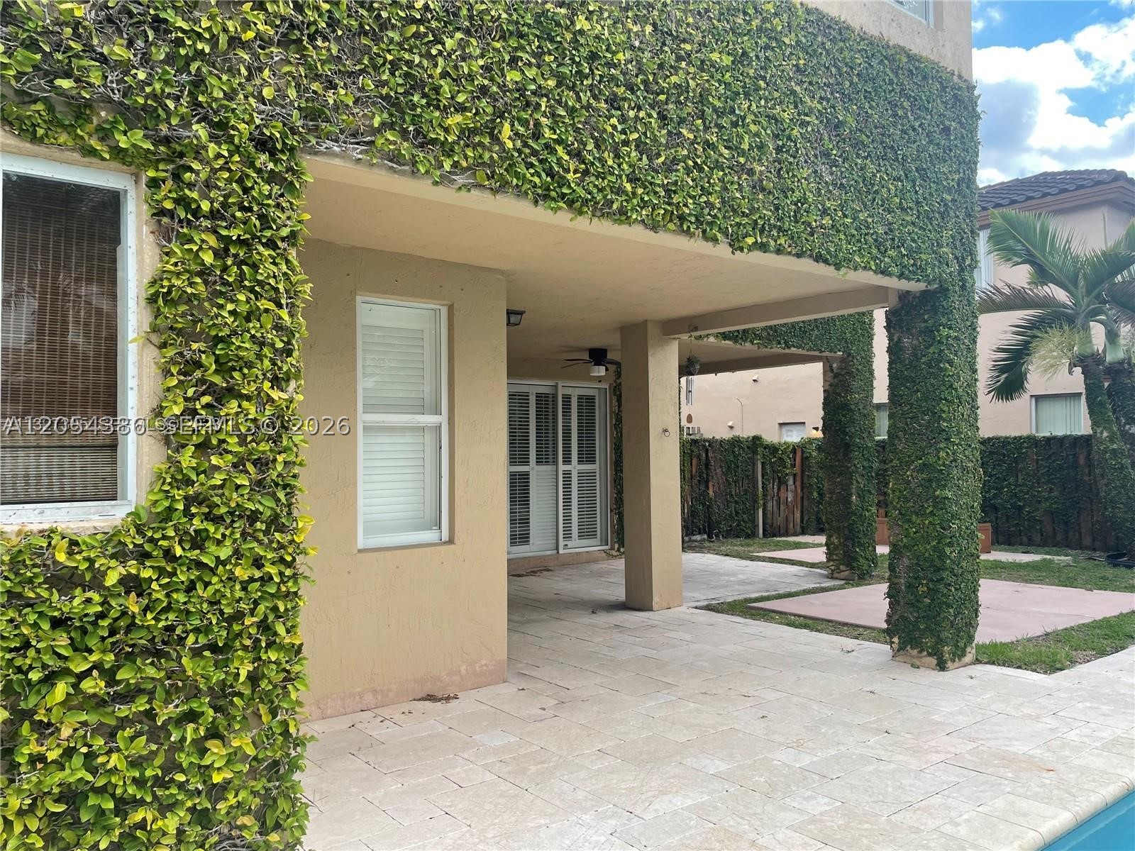 CRESTVIEW LAKES - Residential Lease
