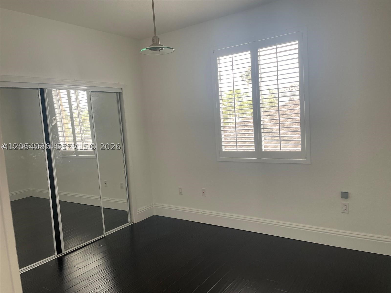 CRESTVIEW LAKES - Residential Lease
