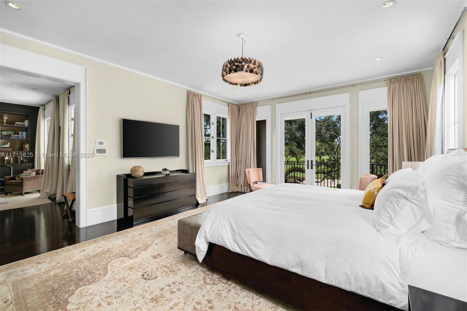 CORAL GABLES COUNTRY CLUB - Residential