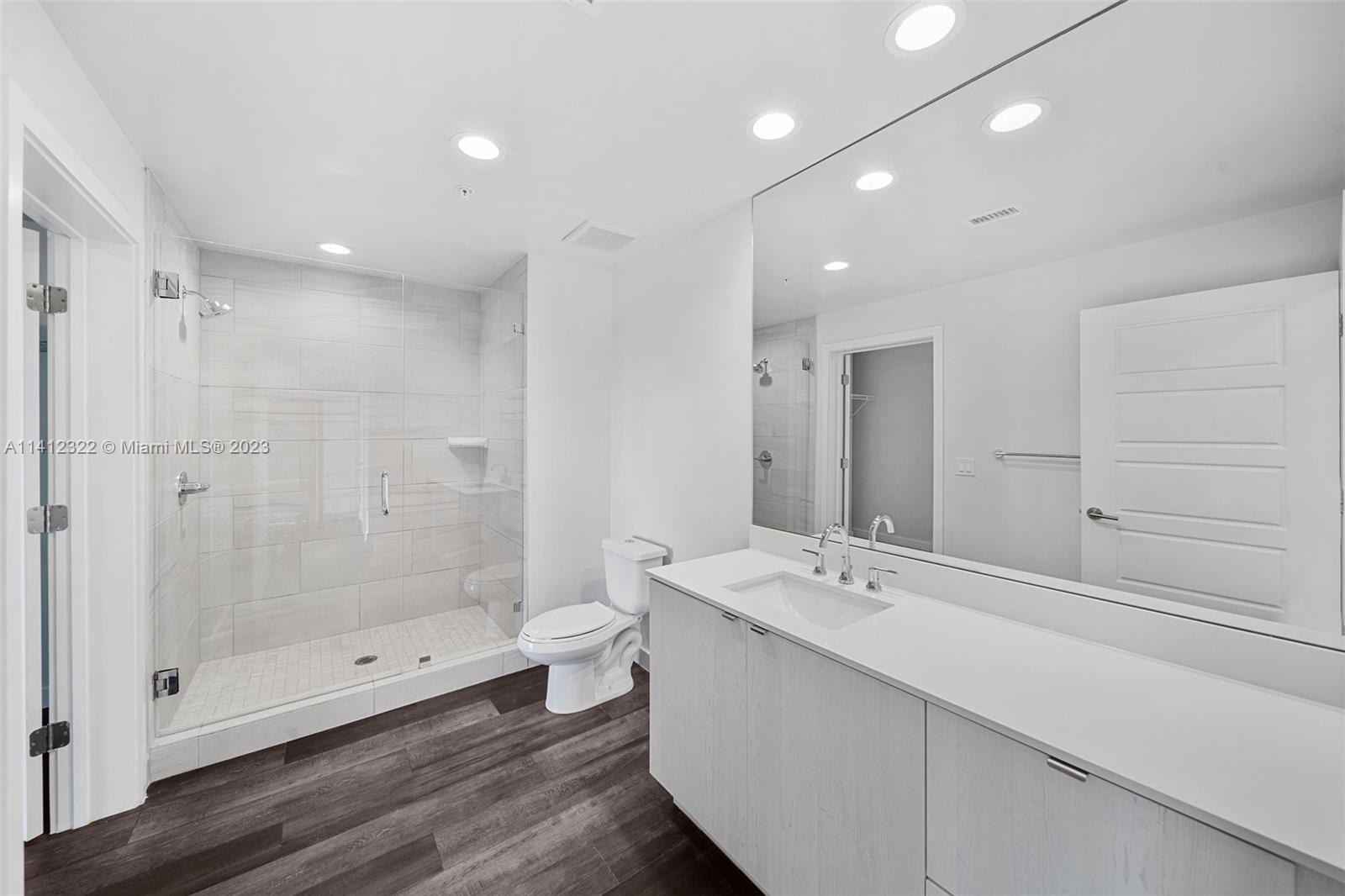 District Flagler Village - Residential Lease