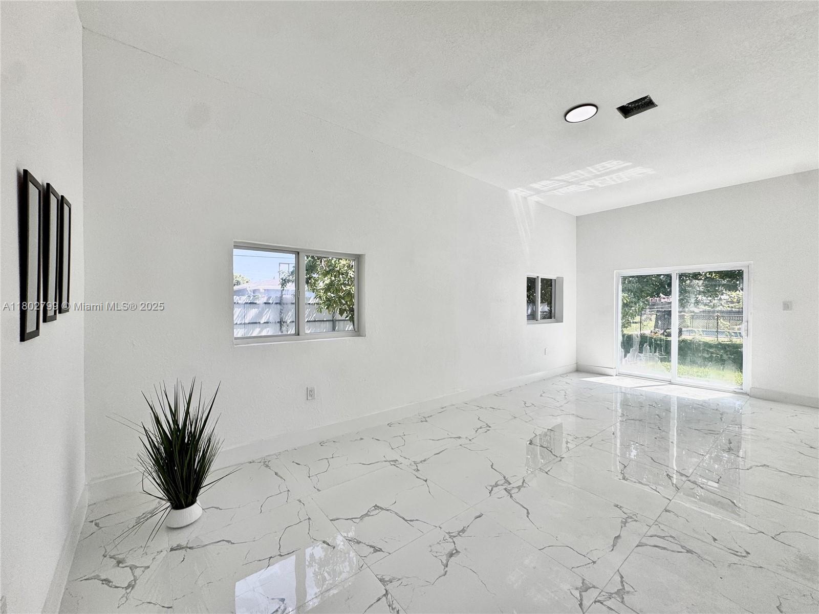 SIERRA - Residential