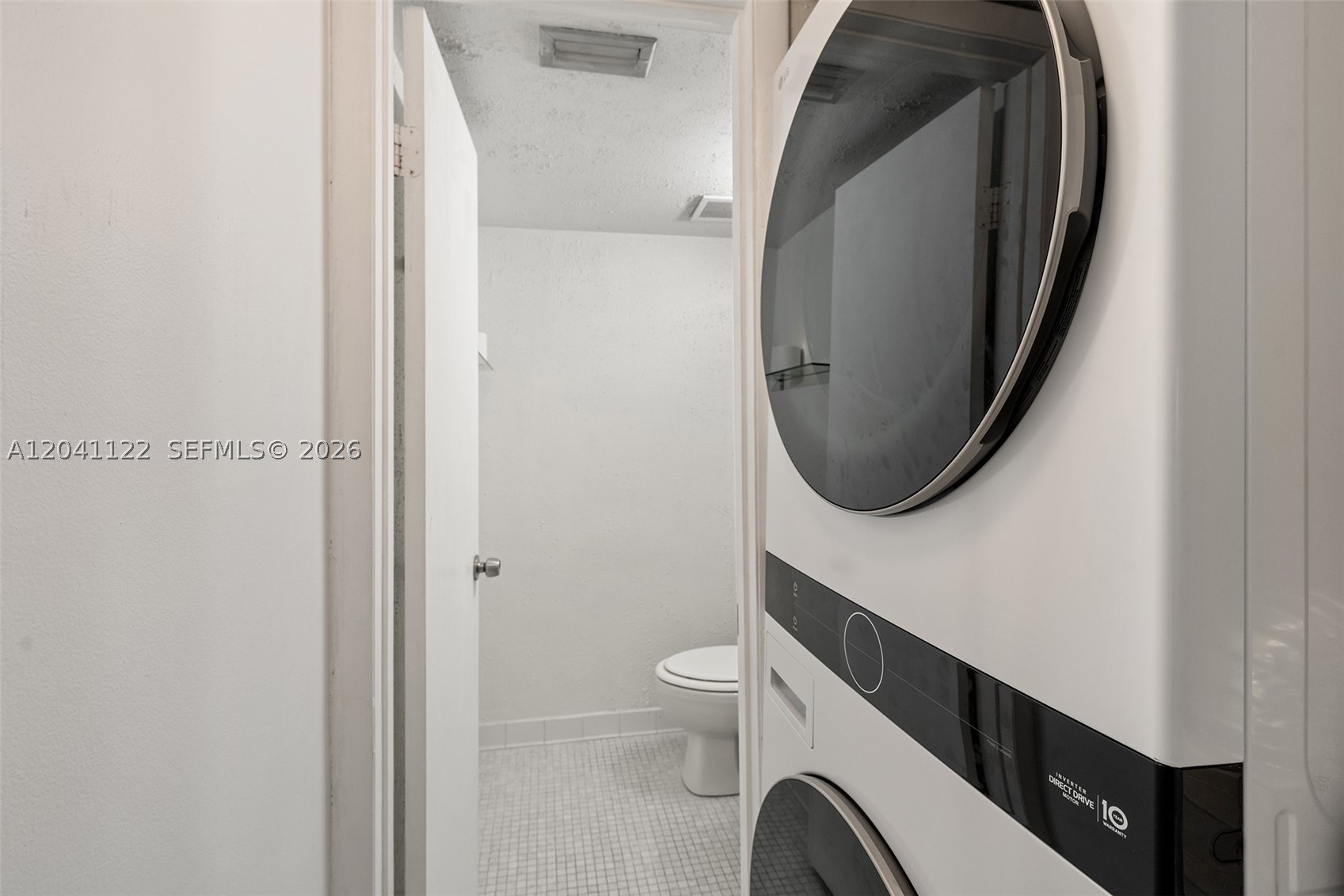 SPANISH WELLS CONDO I - Residential