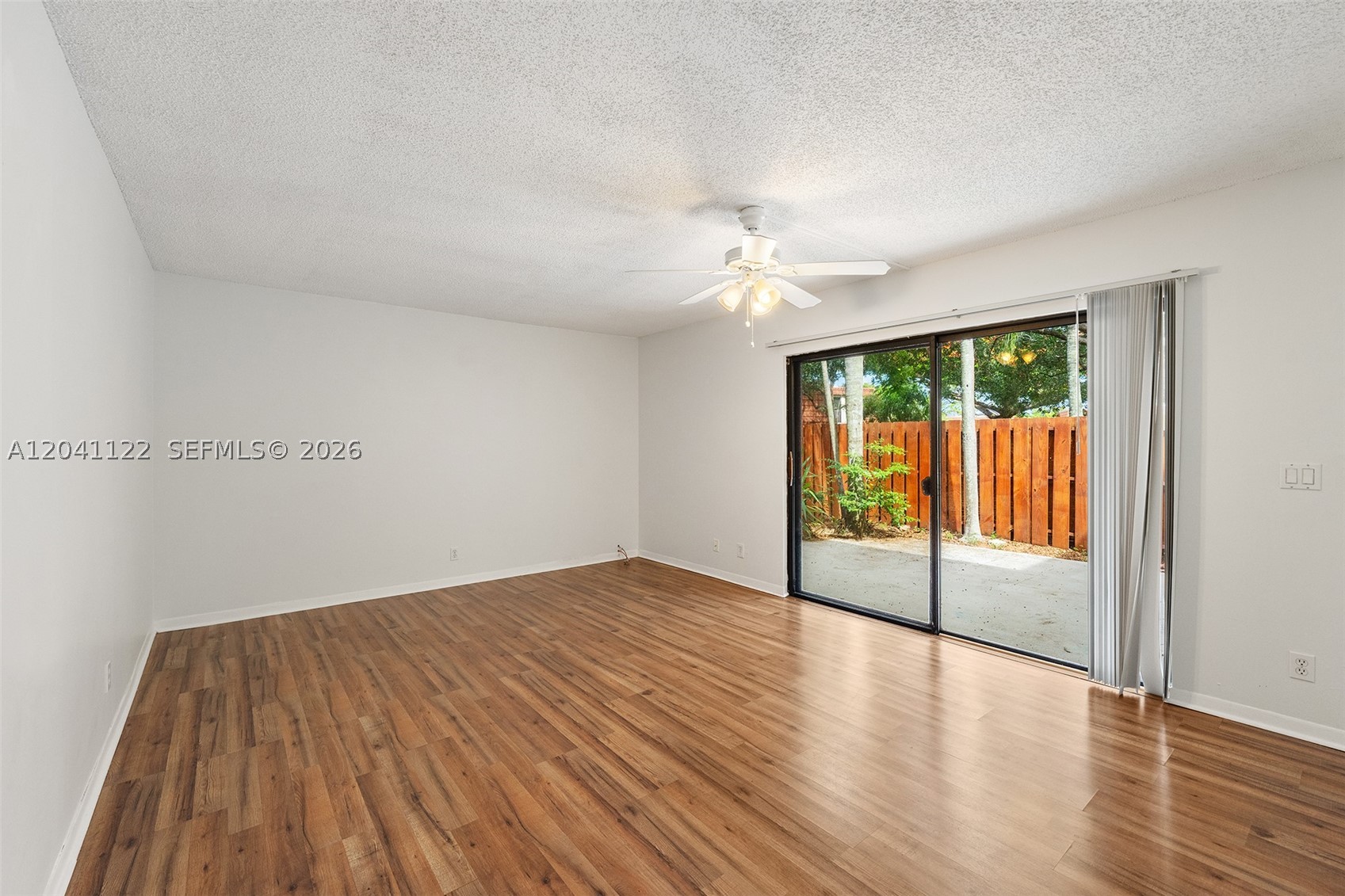 SPANISH WELLS CONDO I - Residential