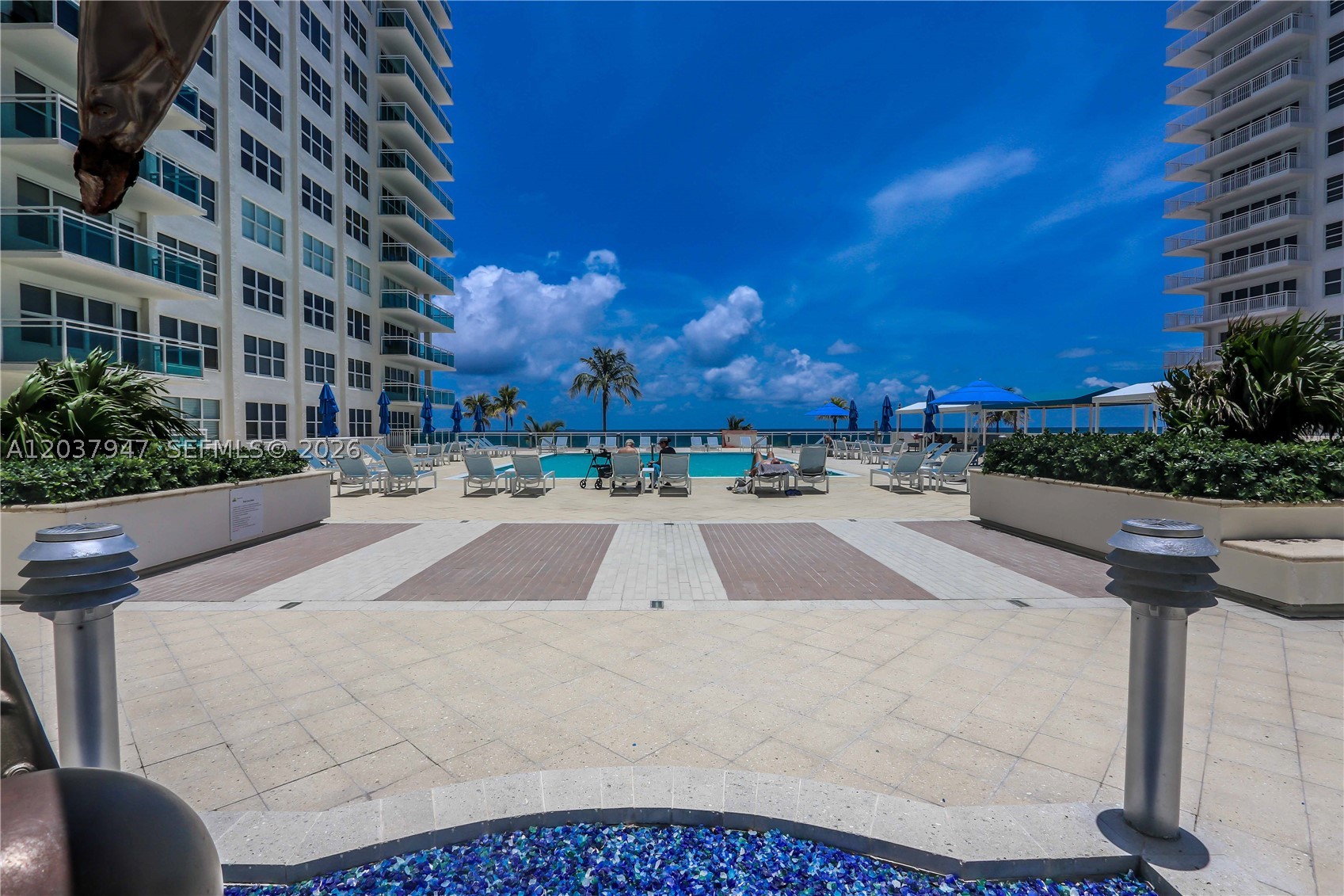 PLAYA DEL MAR CONDO - Residential