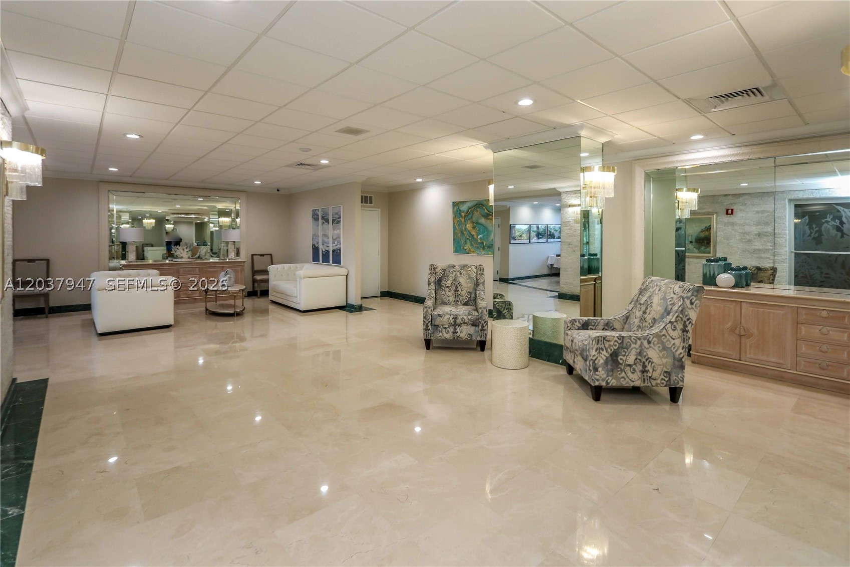 PLAYA DEL MAR CONDO - Residential