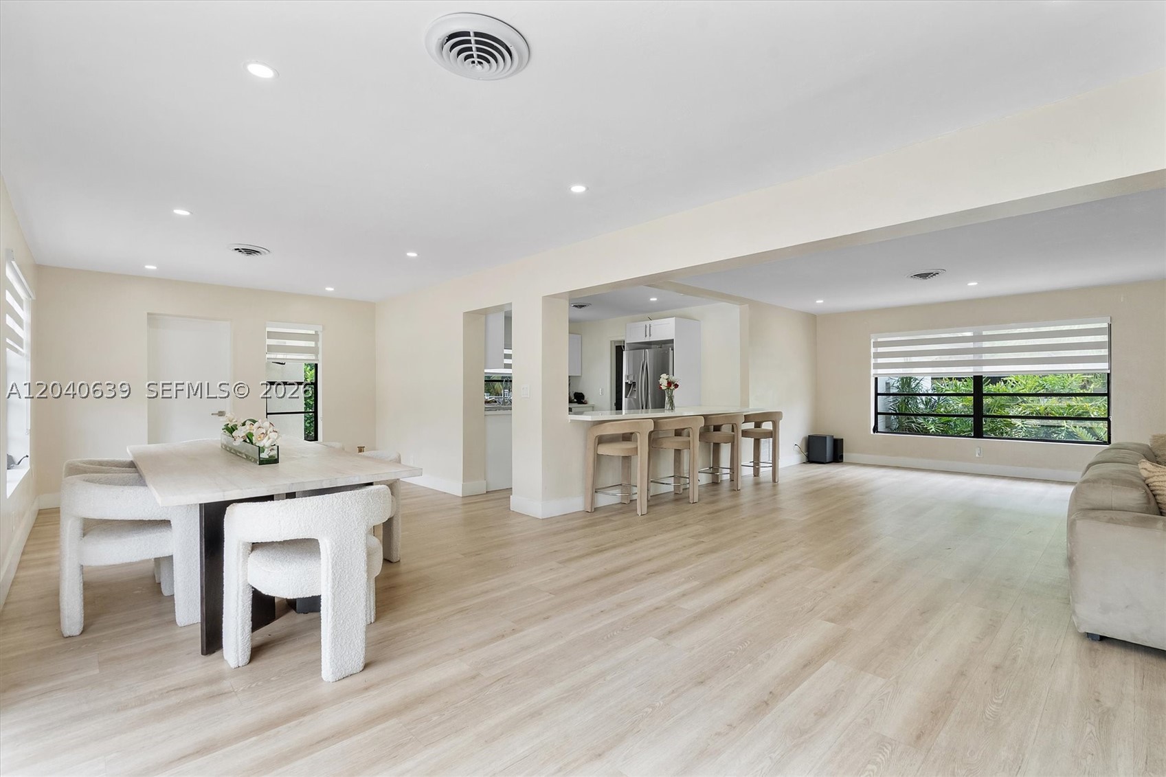 PLANTATION GARDENS 2ND SE - Residential