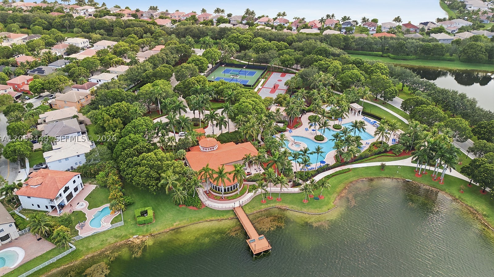 RIVIERA ISLES II - Residential