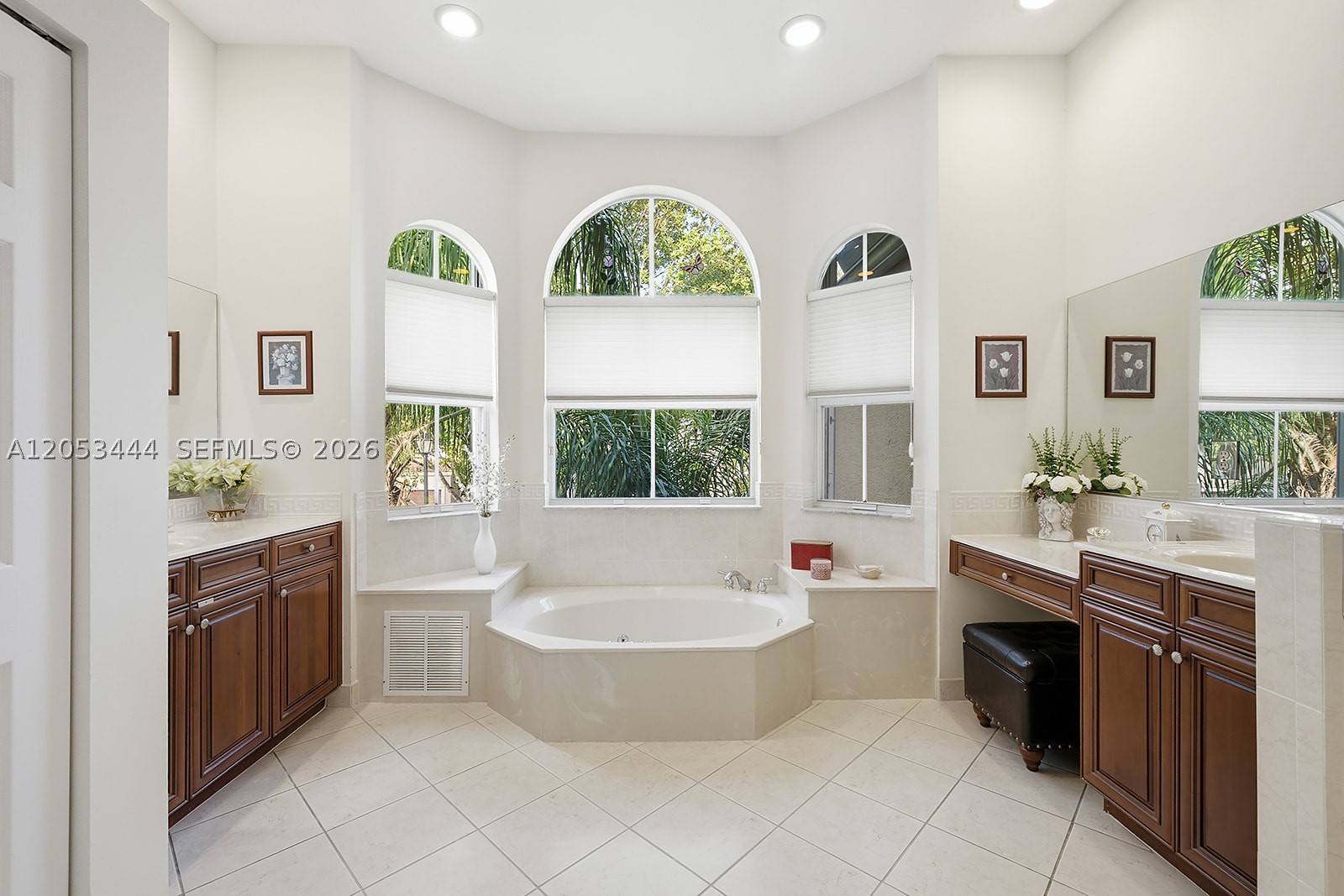 RIVIERA ISLES II - Residential