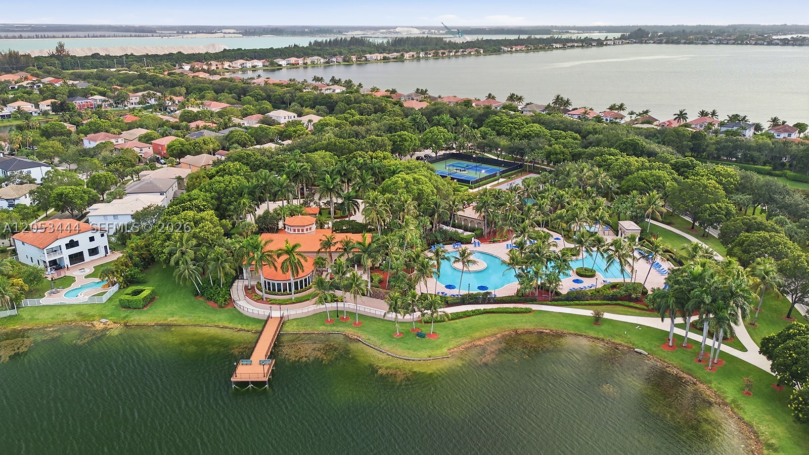 RIVIERA ISLES II - Residential