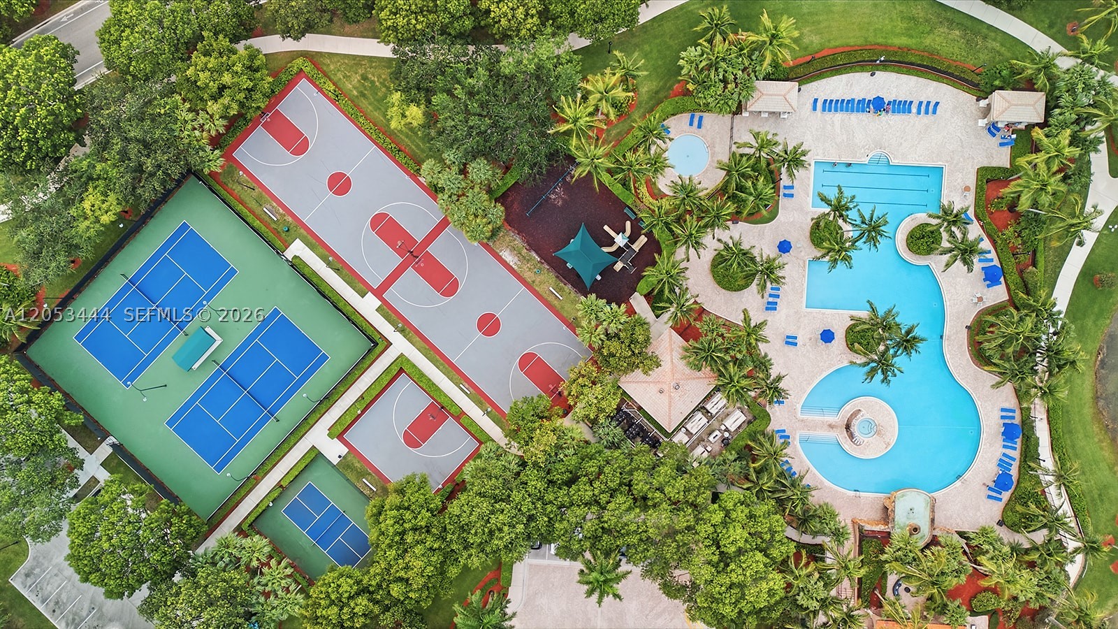 RIVIERA ISLES II - Residential