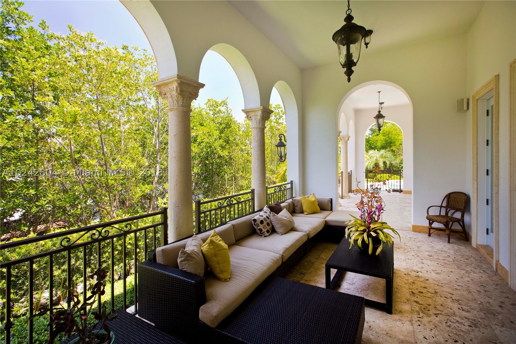Cocoplum Yacht Club - Residential