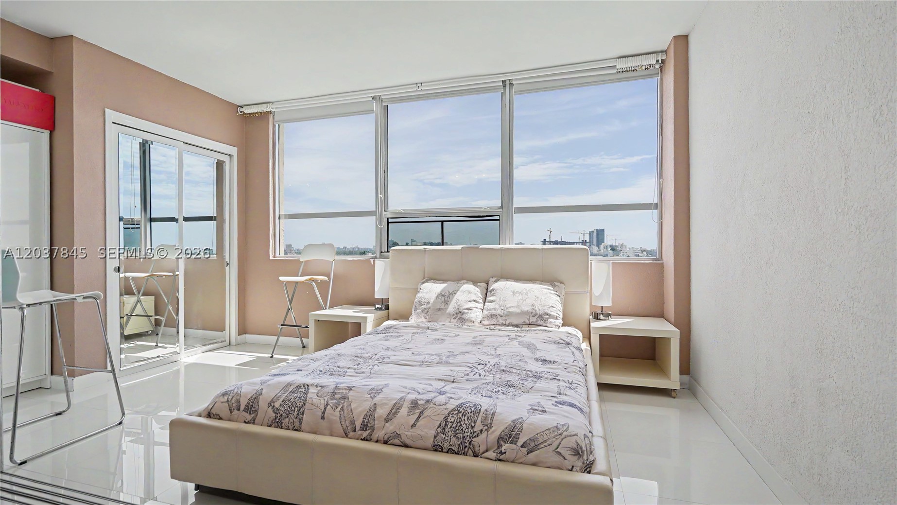 FLAMINGO SOUTH BEACH I CO - Residential