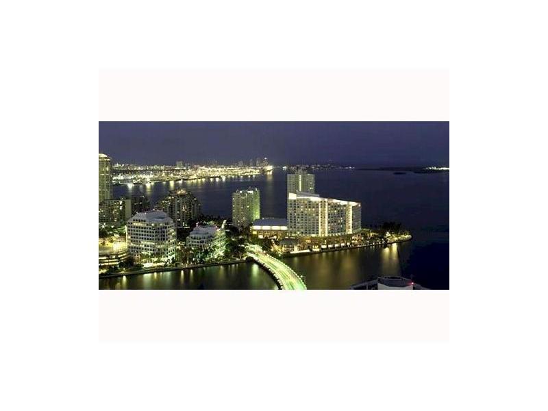 THE PLAZA 851 BRICKELL CO - Residential Lease