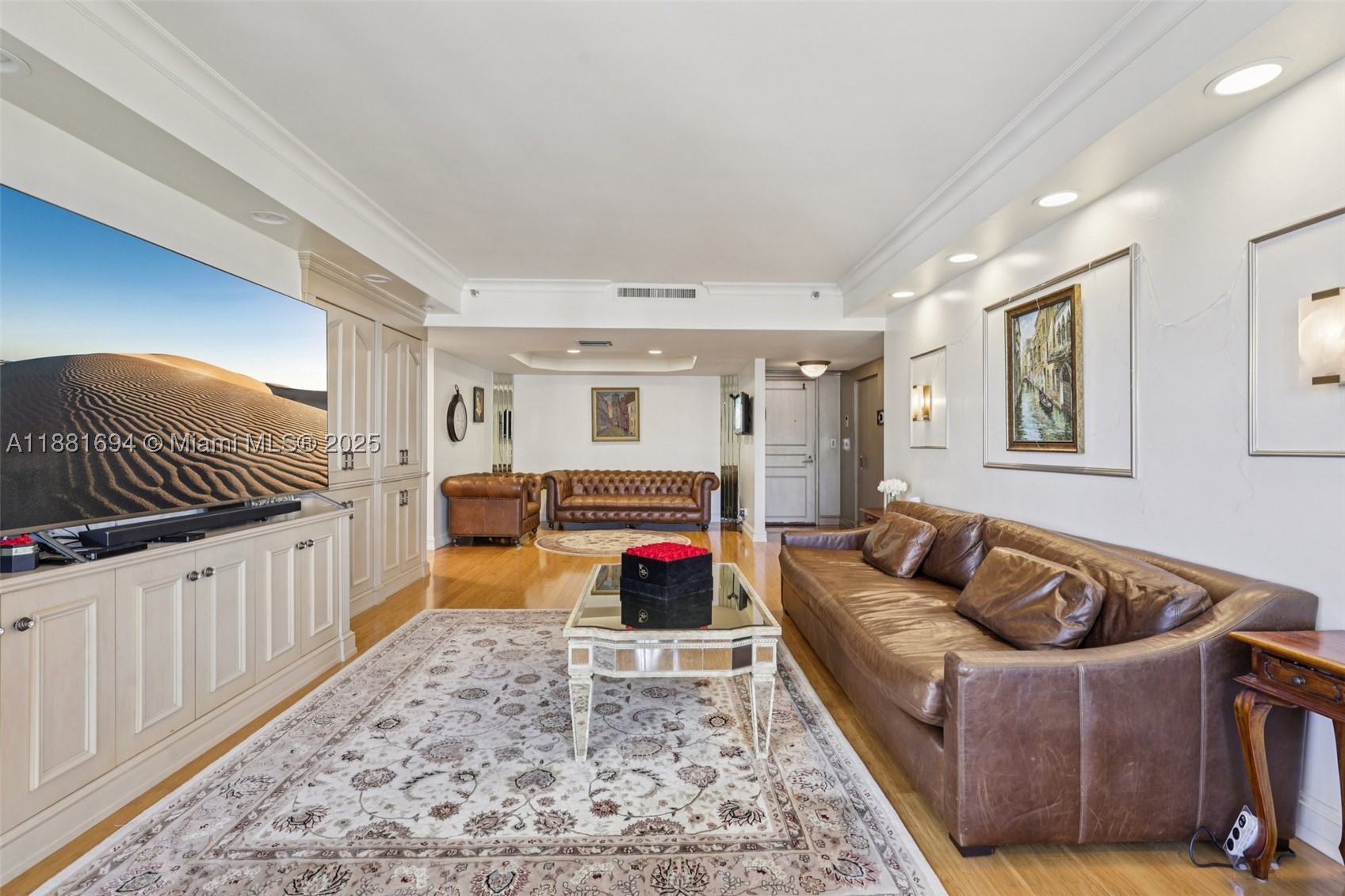 TERRACES NORTH TURNBERRY - Residential