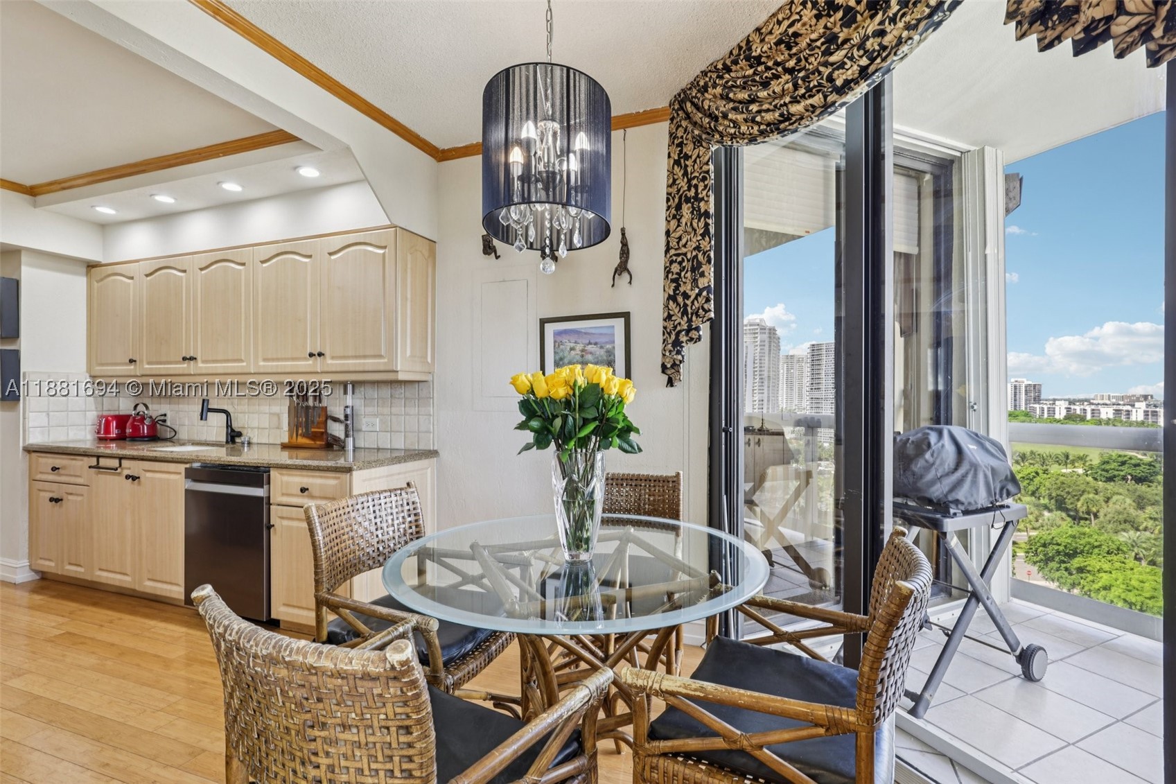 TERRACES NORTH TURNBERRY - Residential