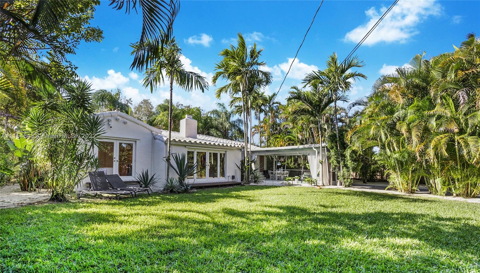 MIAMI SHORES SEC 3 - Residential