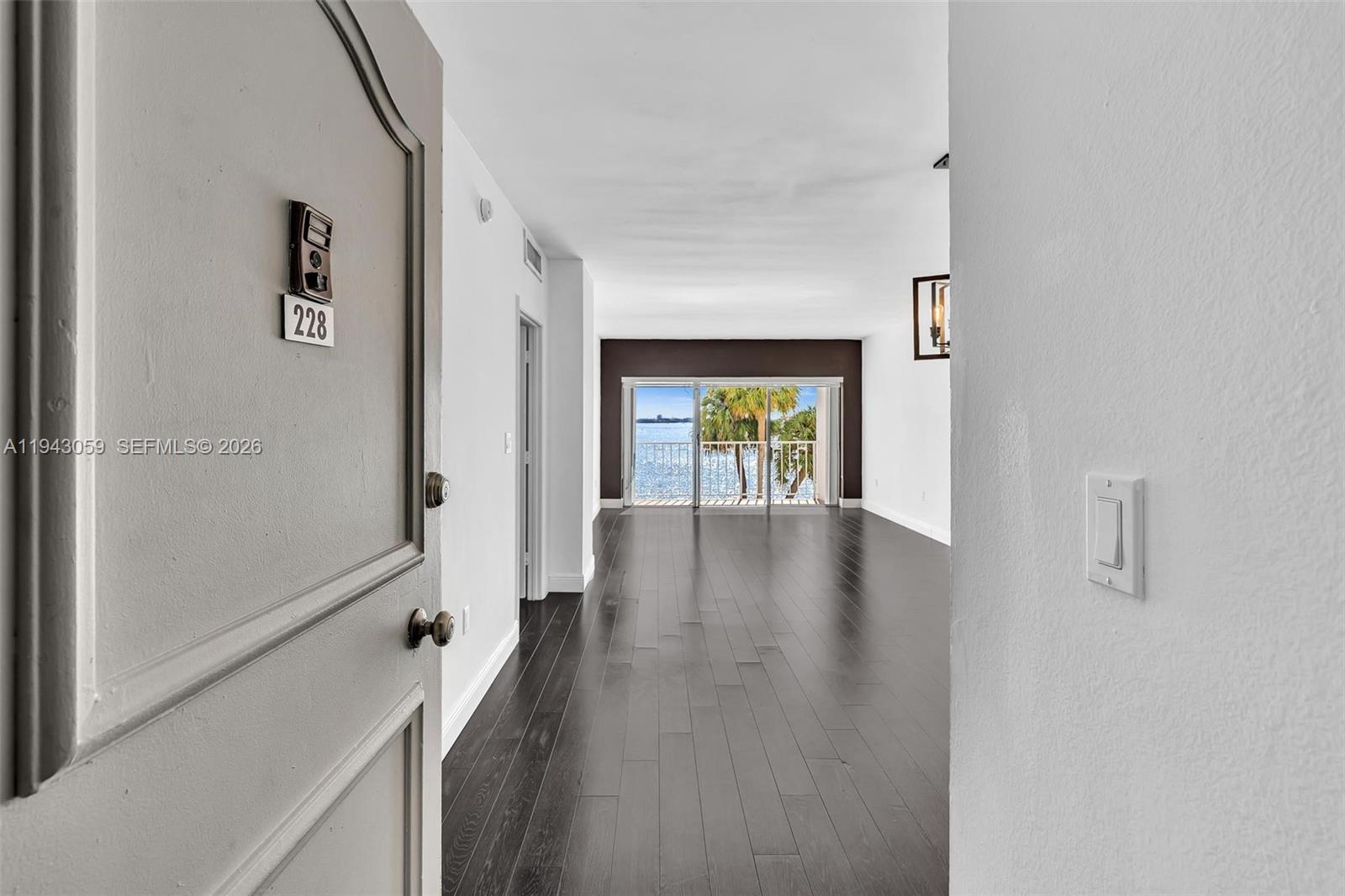 ARLEN HOUSE WEST CONDO - Residential