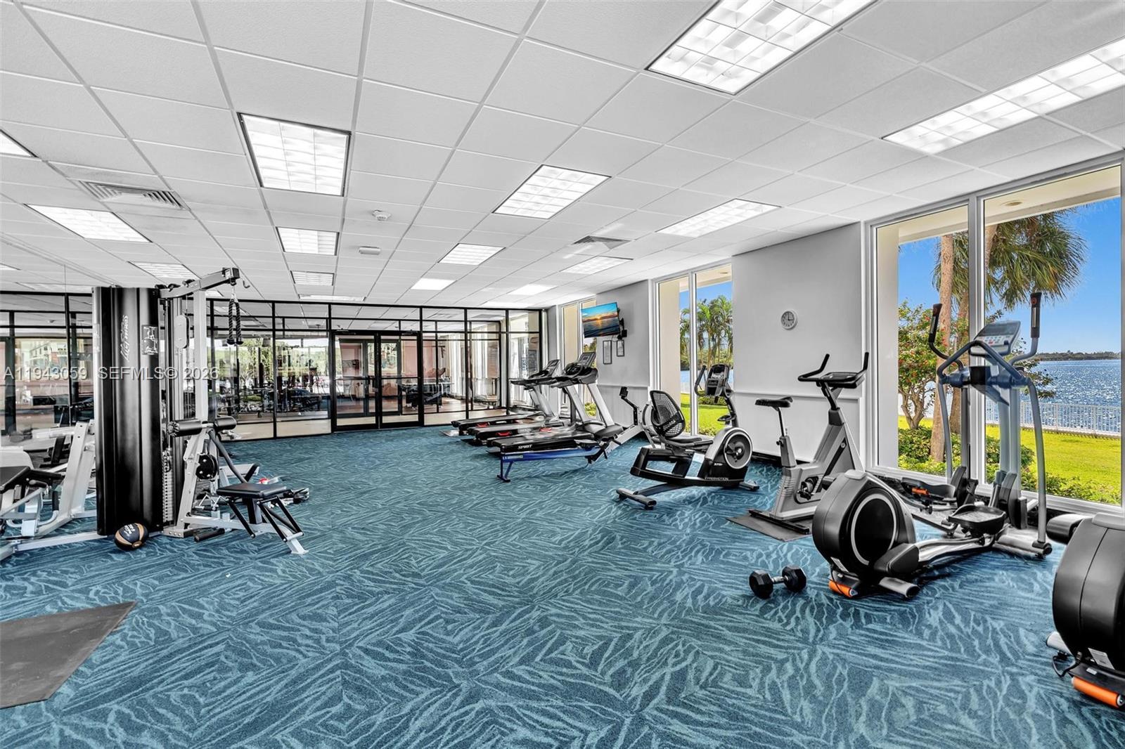 ARLEN HOUSE WEST CONDO - Residential