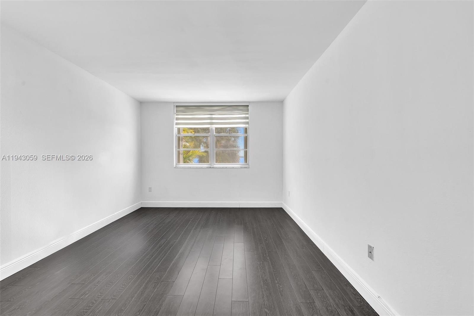 ARLEN HOUSE WEST CONDO - Residential