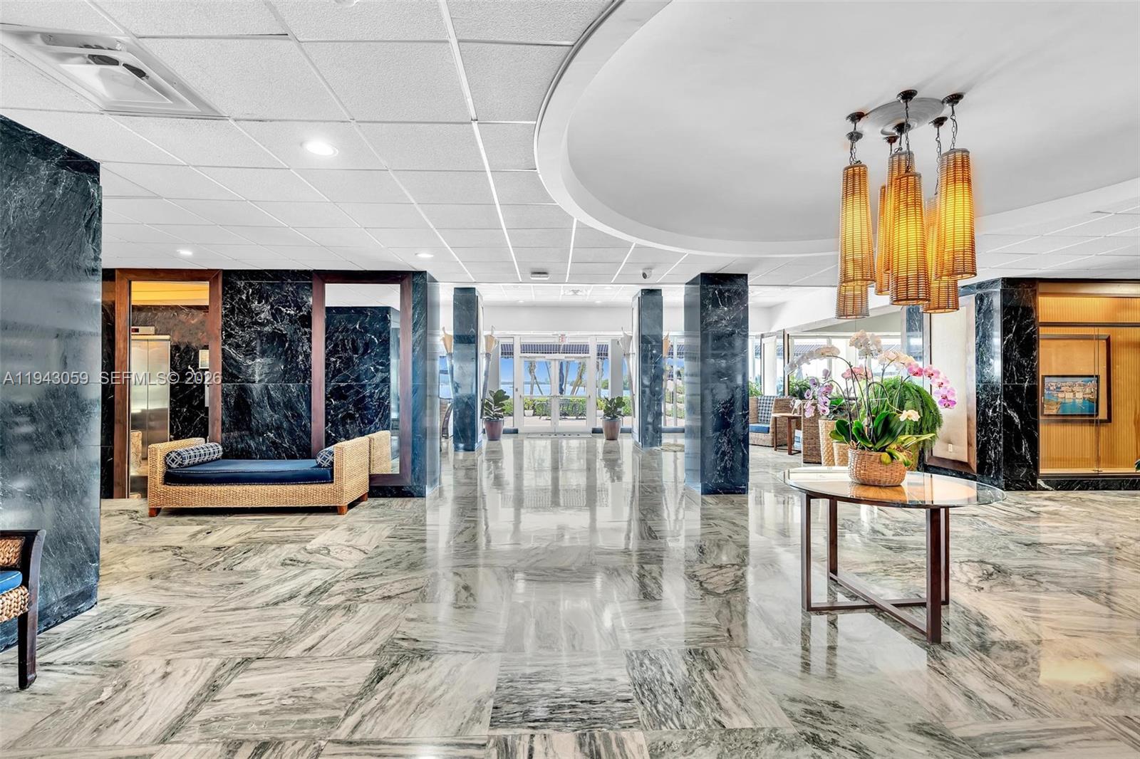 ARLEN HOUSE WEST CONDO - Residential