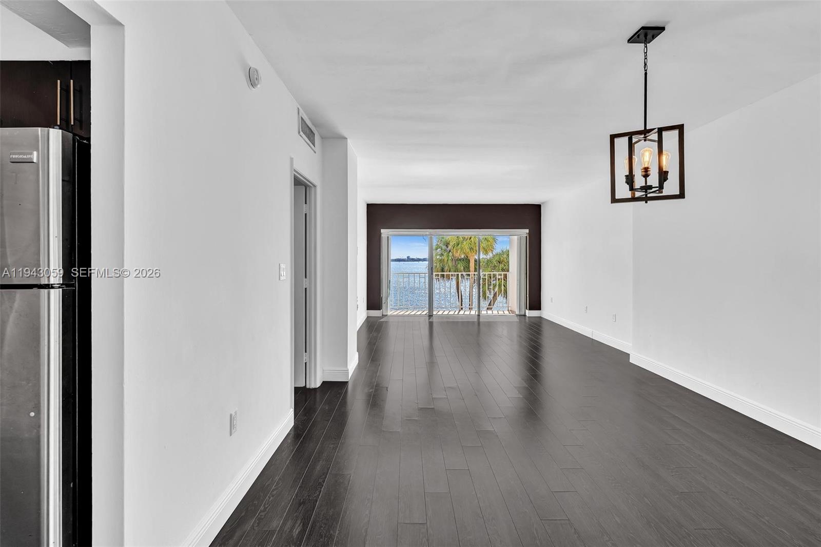 ARLEN HOUSE WEST CONDO - Residential
