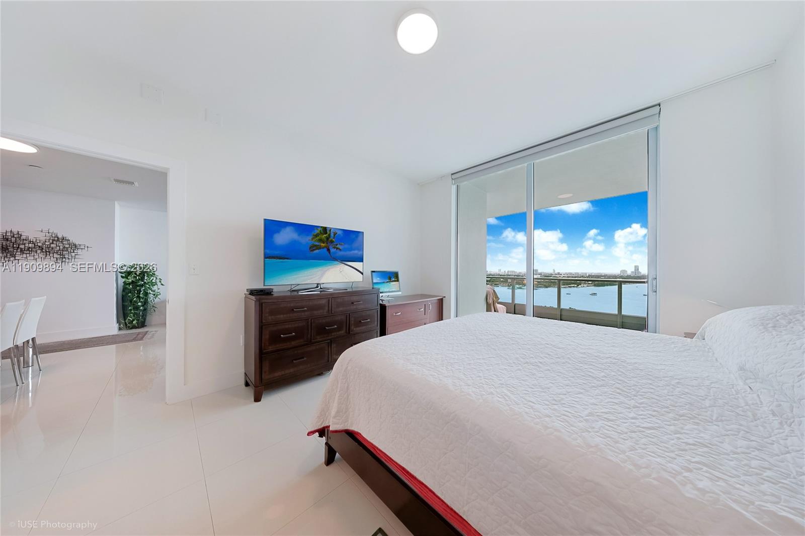 900 BISCAYNE BAY CONDO - Residential