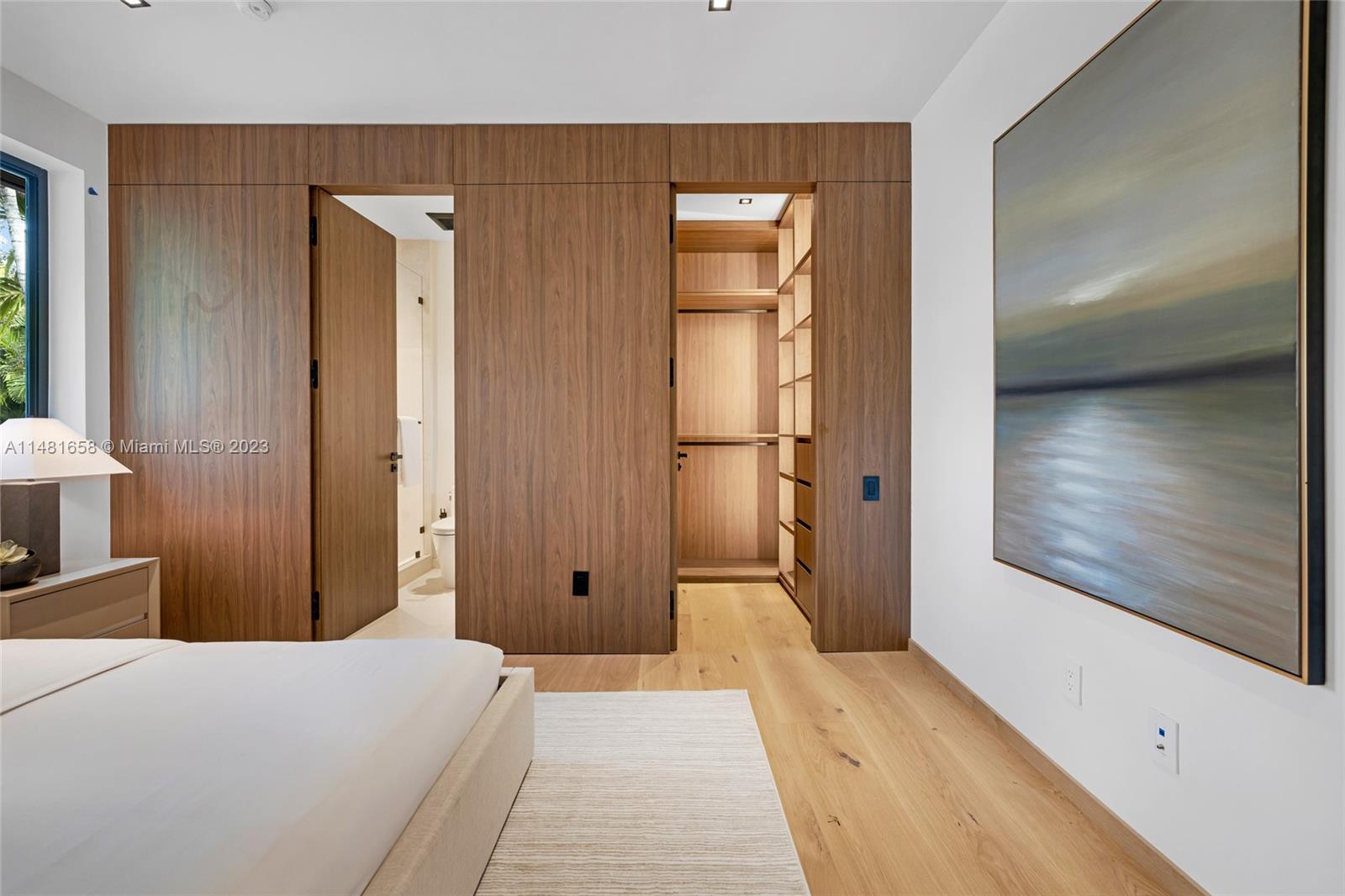 BAY HEIGHTS - Residential