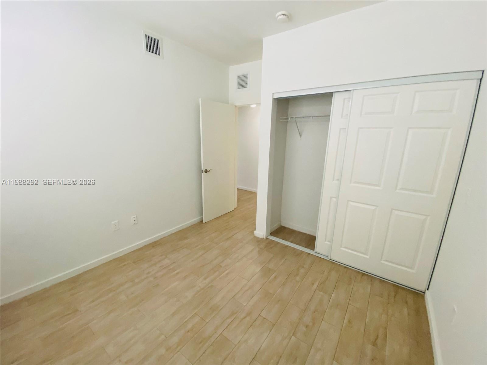 EMILY CONDO - Residential