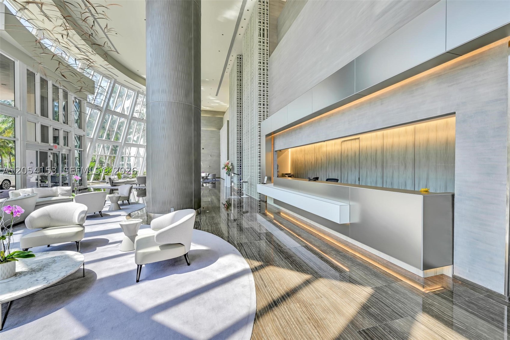 BEACH CLUB CONDO - Residential Lease