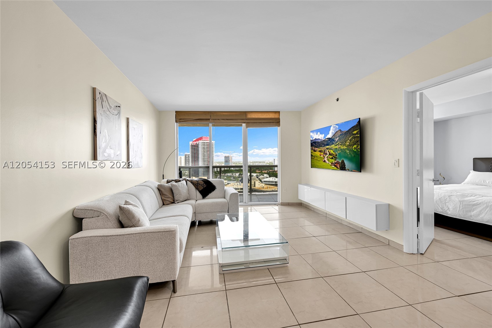BEACH CLUB CONDO - Residential Lease