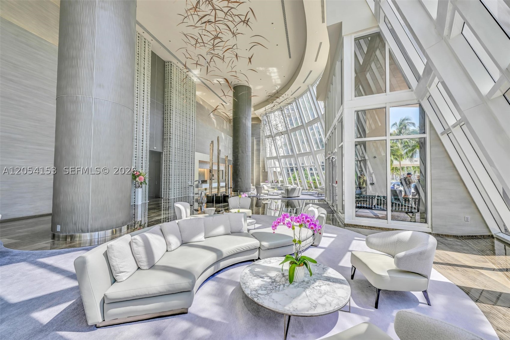 BEACH CLUB CONDO - Residential Lease