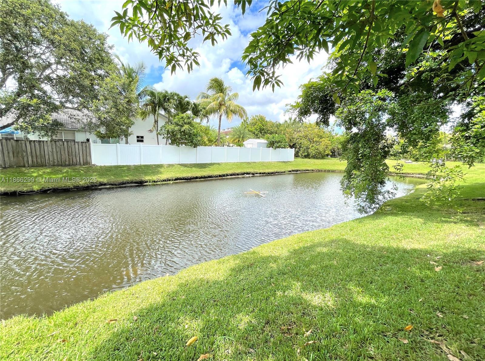 GATELAND RESIDENTIAL PLAT - Residential Lease