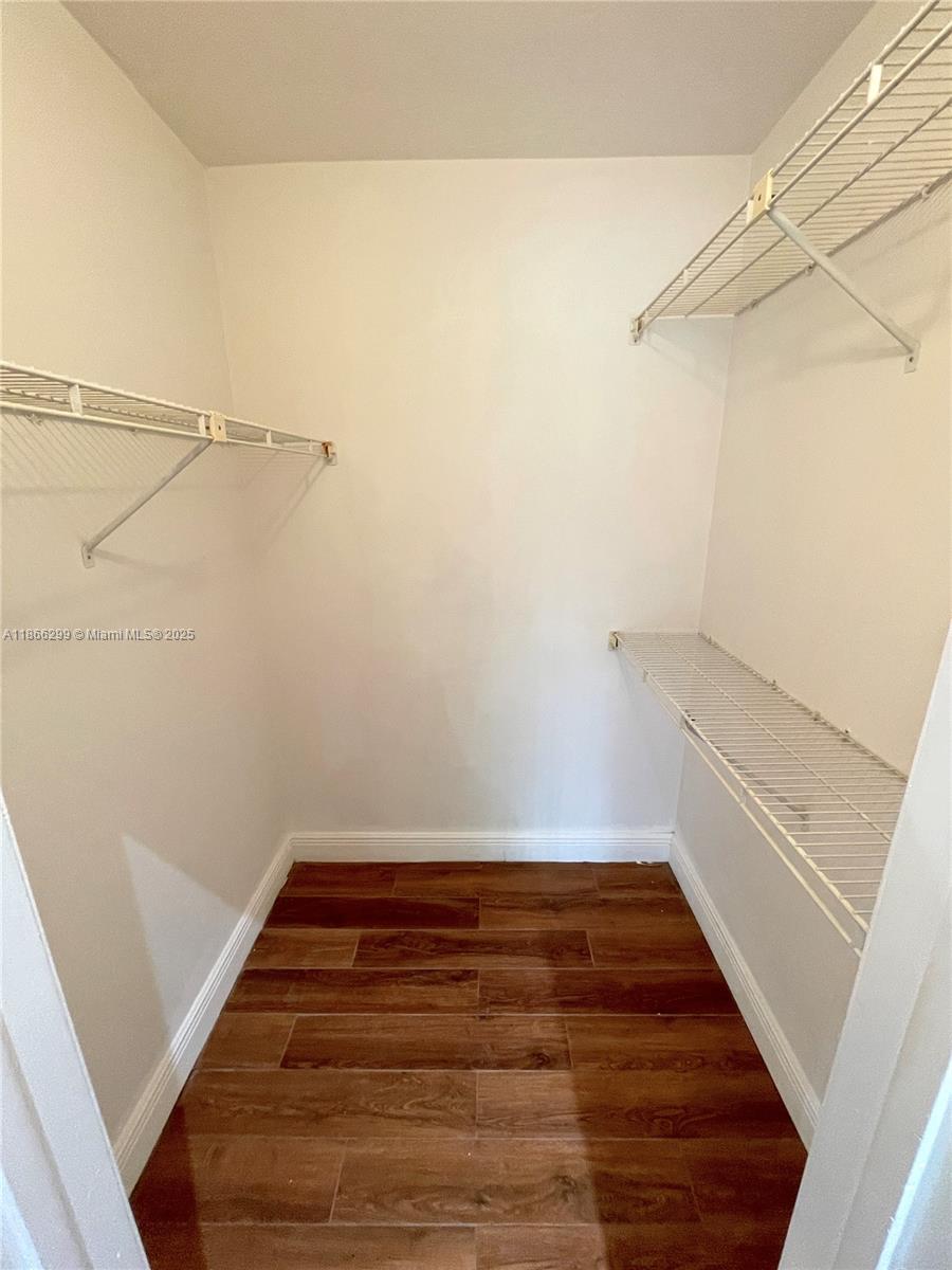 GATELAND RESIDENTIAL PLAT - Residential Lease