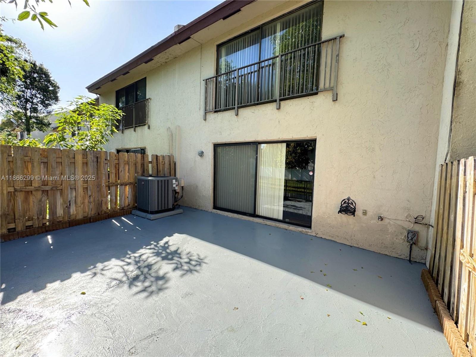GATELAND RESIDENTIAL PLAT - Residential Lease