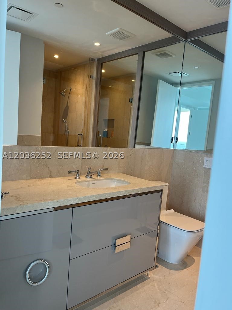 Ritz Carlton Residences - Residential Lease