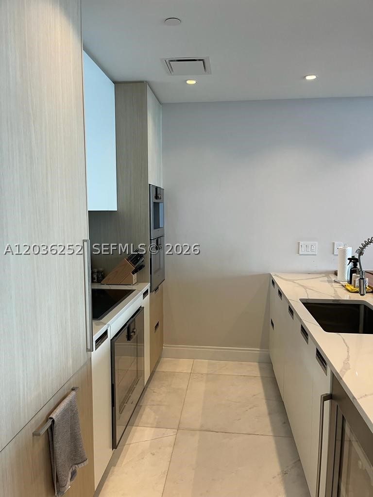 Ritz Carlton Residences - Residential Lease