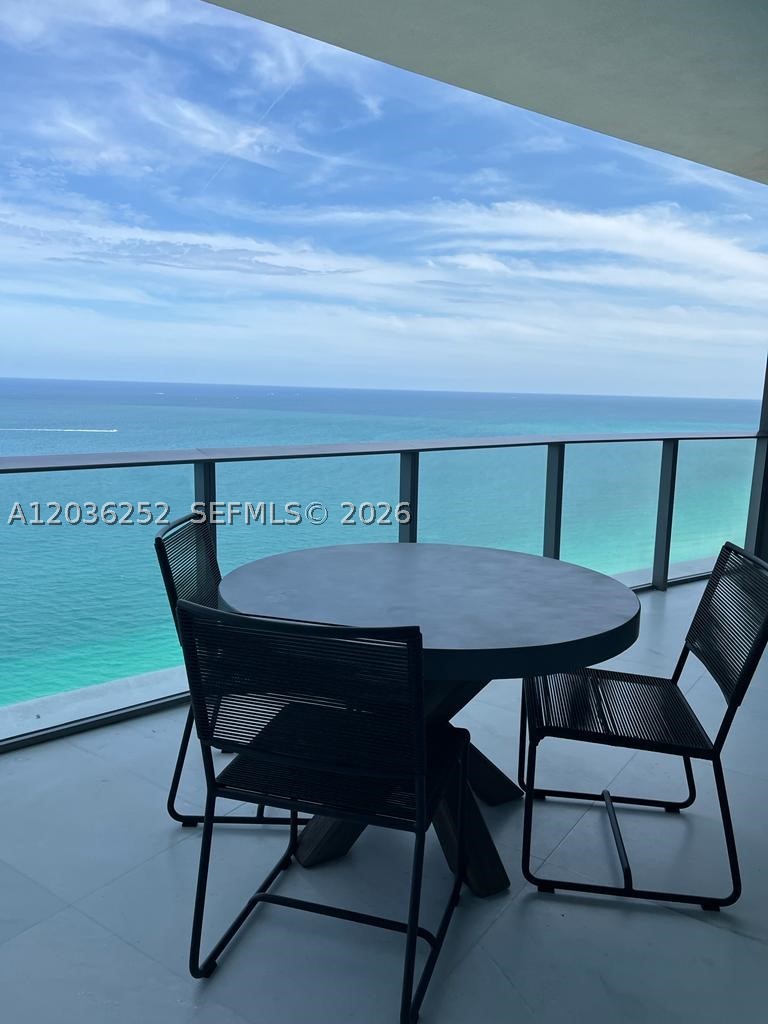 Ritz Carlton Residences - Residential Lease