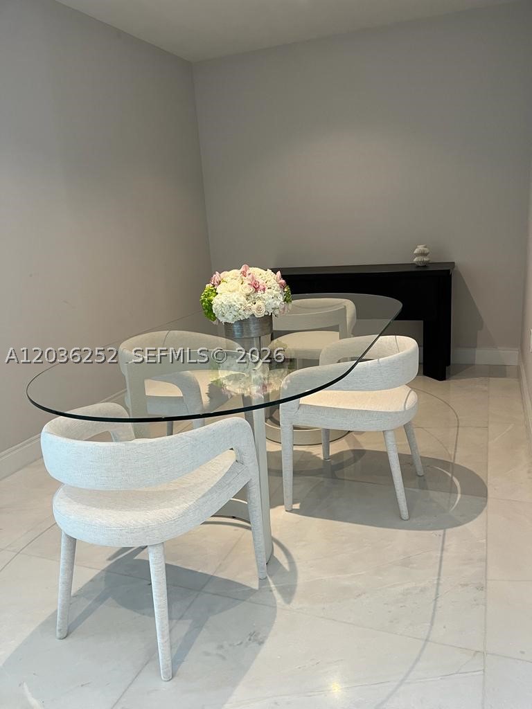 Ritz Carlton Residences - Residential Lease