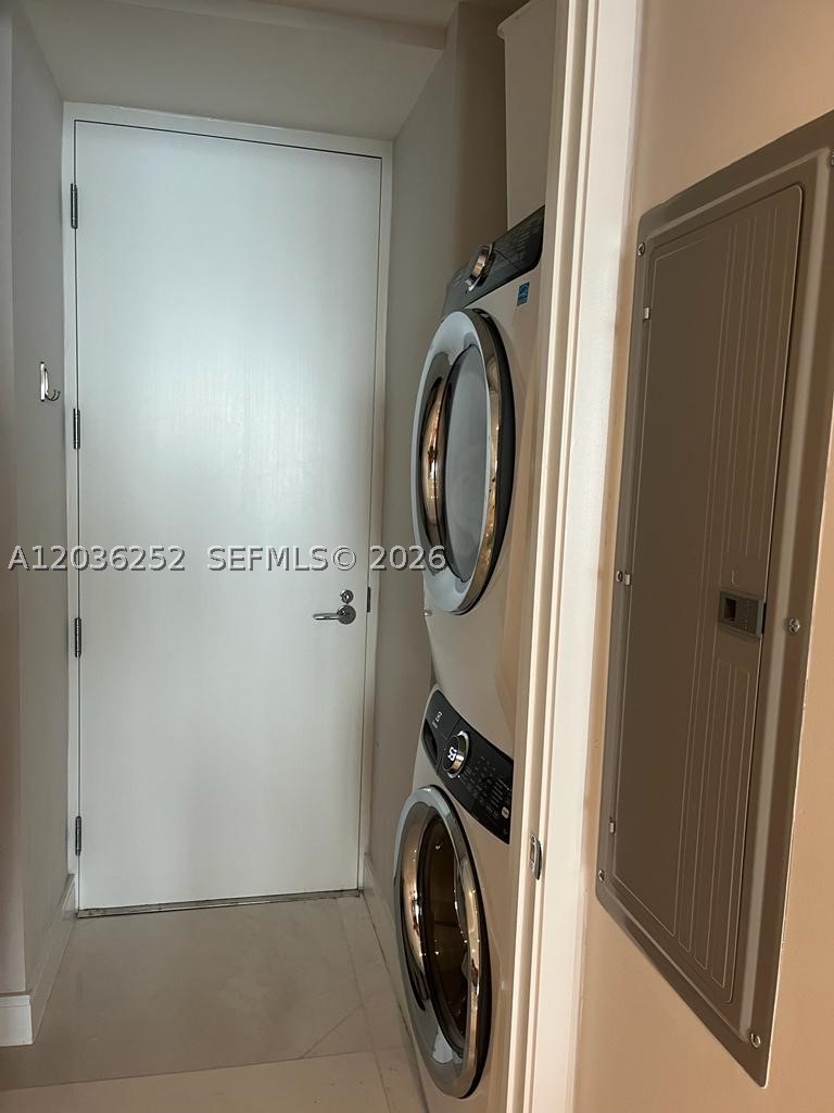 Ritz Carlton Residences - Residential Lease