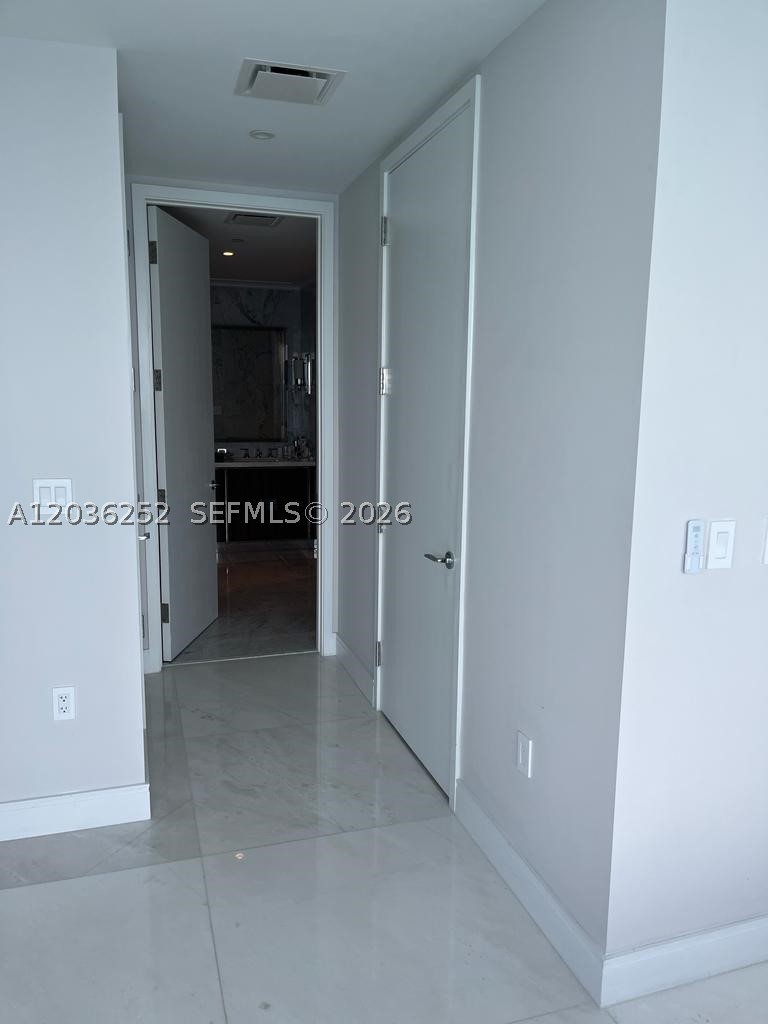 Ritz Carlton Residences - Residential Lease