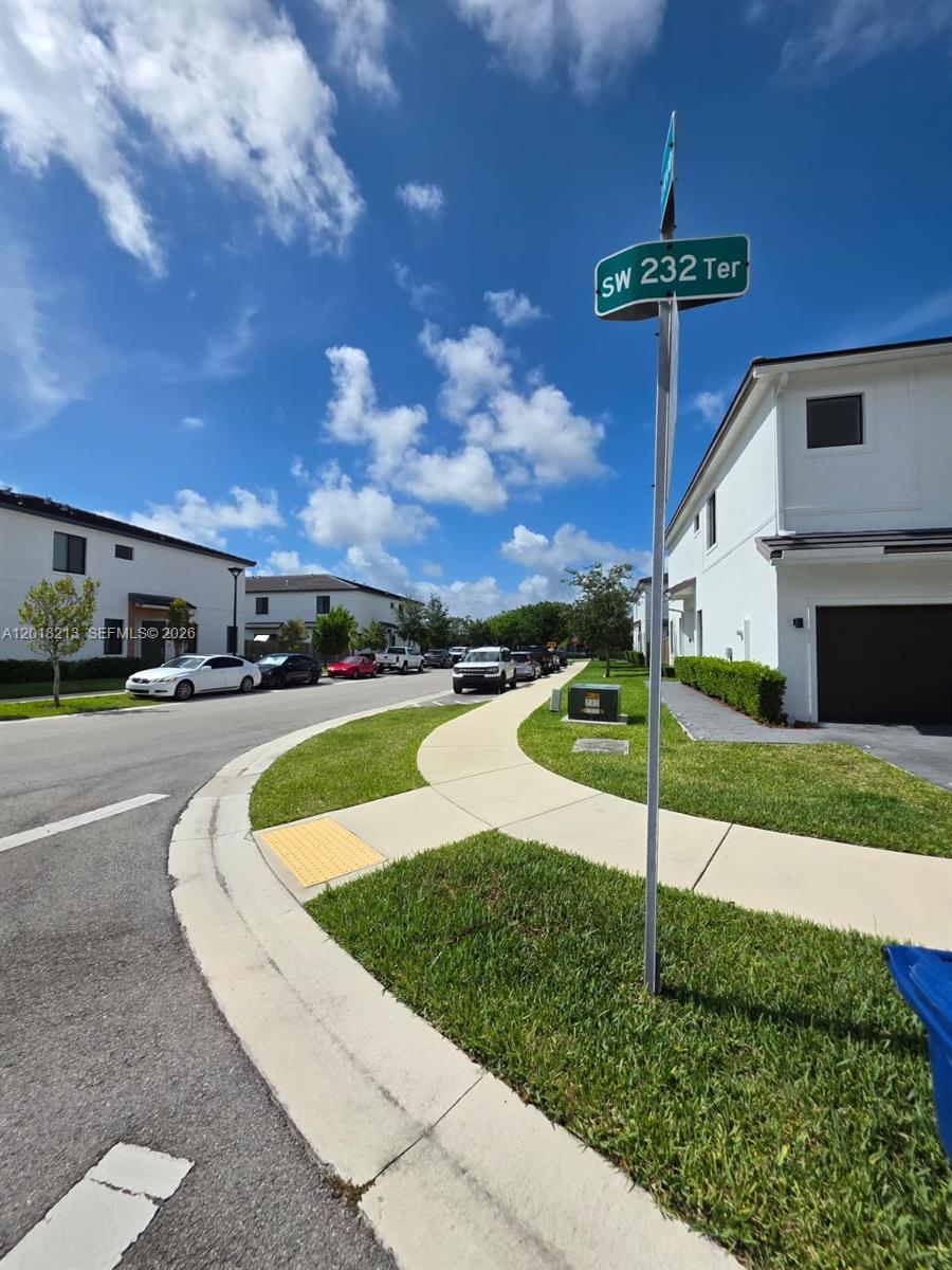 MC RESIDENTIAL - Residential