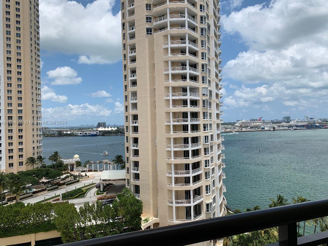 BRICKELL KEY II CONDO - Residential Lease