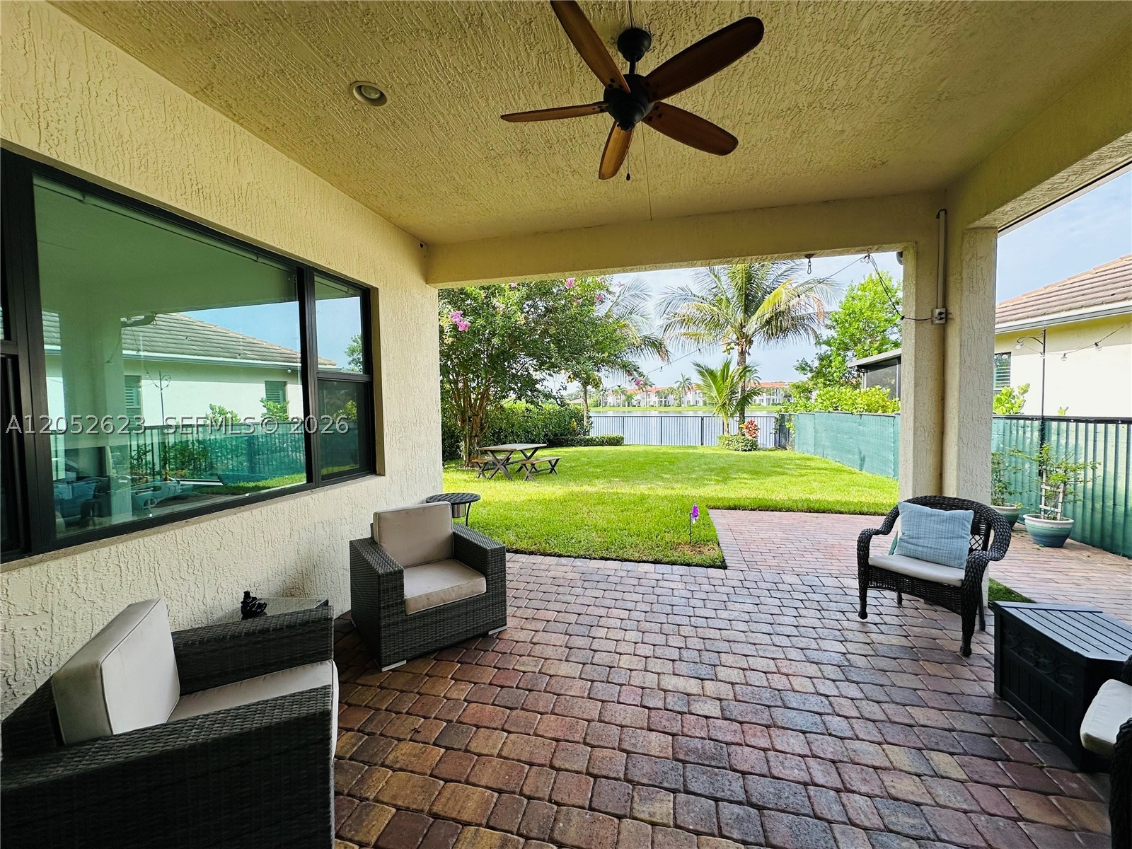 PEMBROKE LAKES SOUTH - Residential