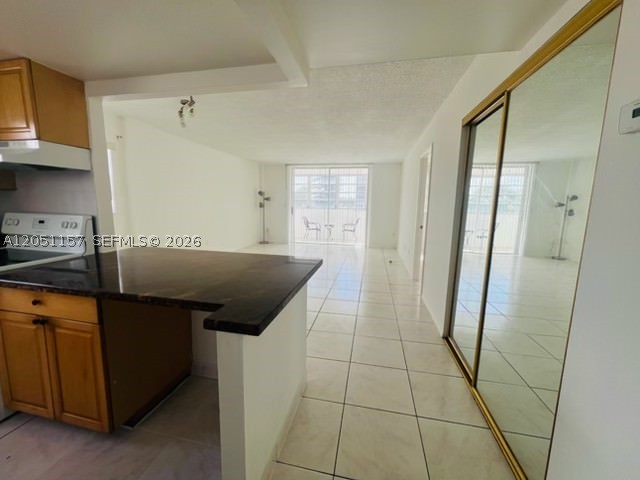 THREE SEASONS CONDO BLDG - Residential Lease