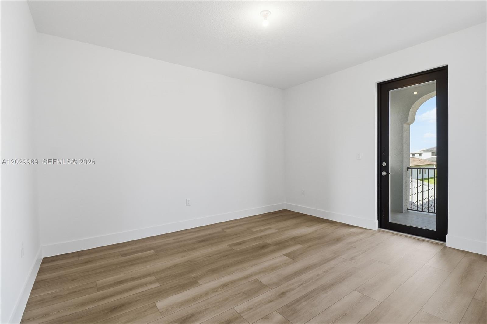 MAPLE RIDGE - Residential